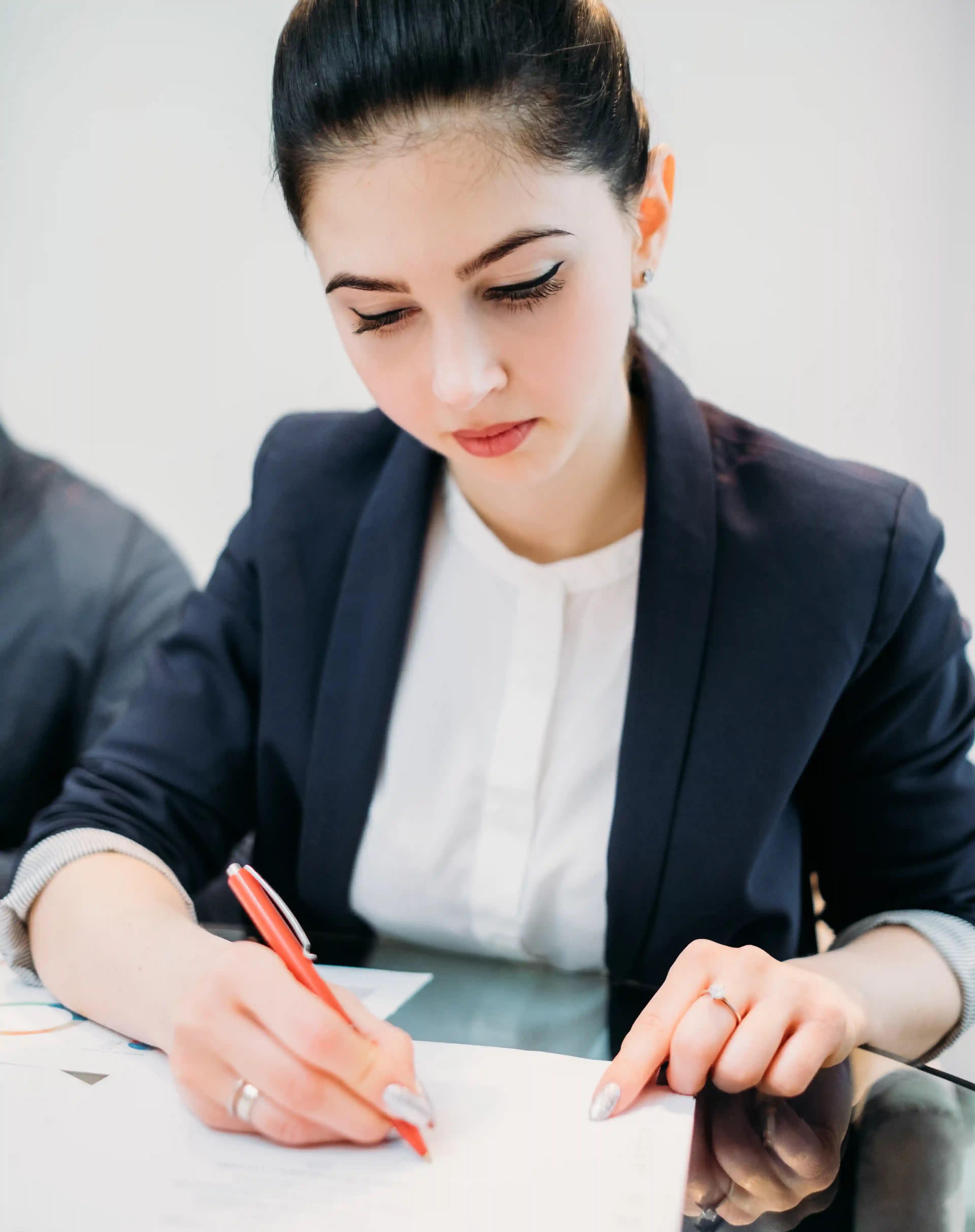 How We Help You Resolve Disputes Efficiently